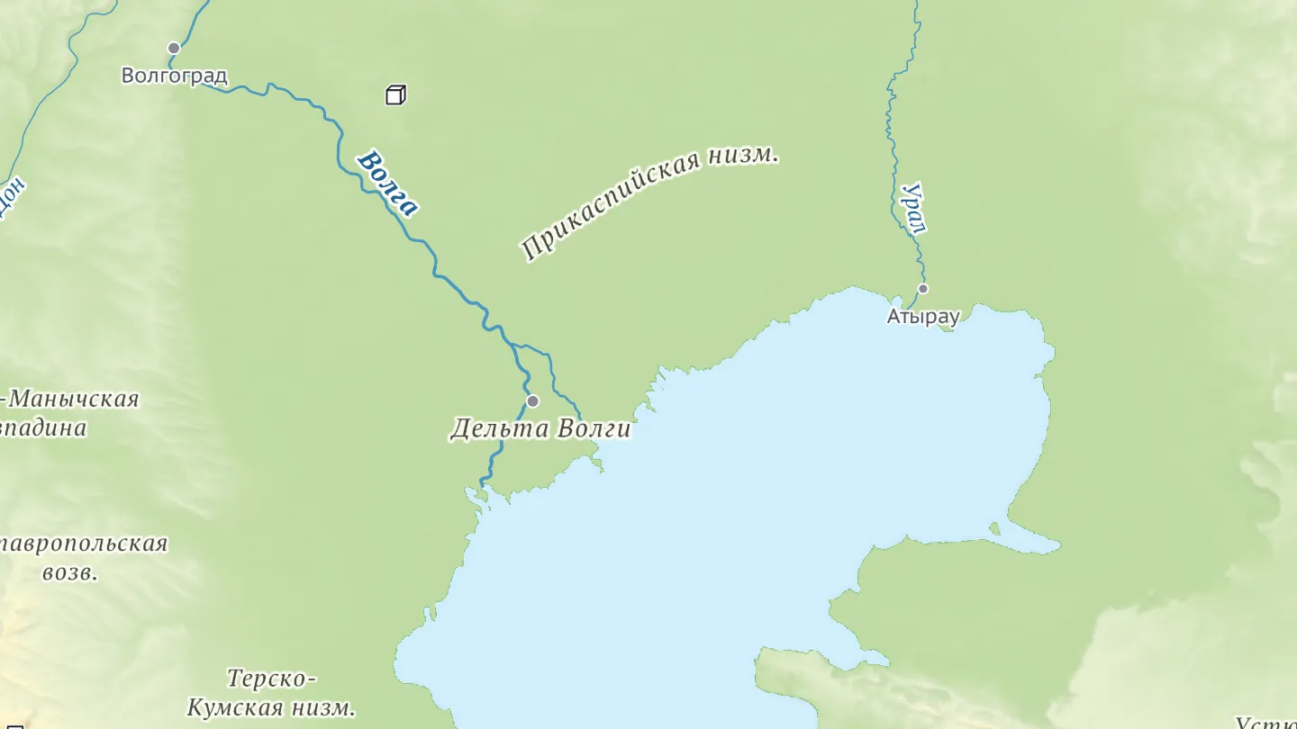 Северный Каспий и Прикаспийская низменность: суша ниже уровня моря остаётся зелёной, а Каспий залит голубым; видны дельта Волги и река Урал.